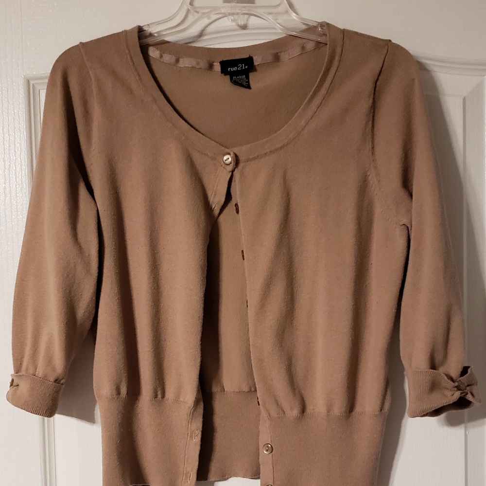 Rue 21 cropped cardigan